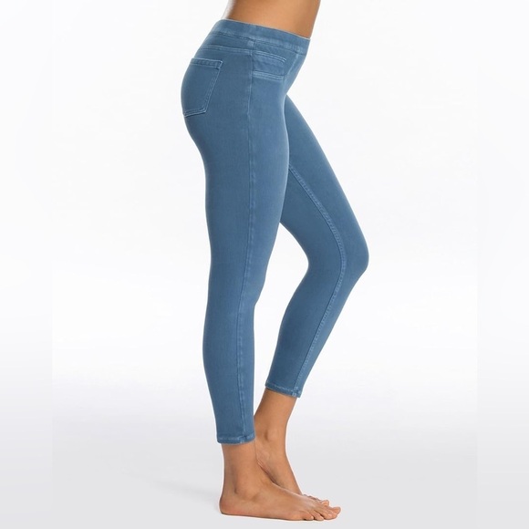 SPANX Pants - SPANX Jean-ish Ankle Leggings